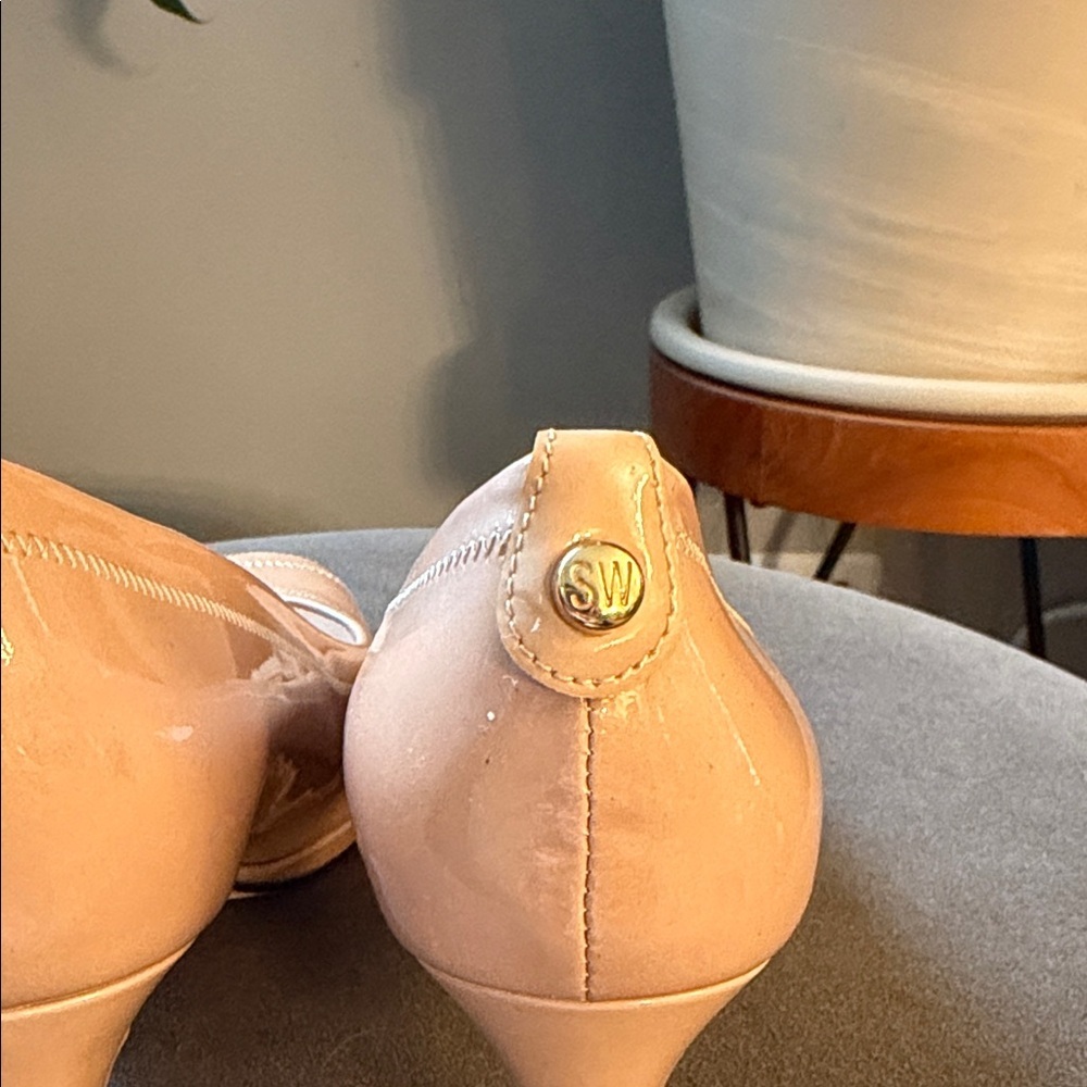 Stuart Weitzman Nude Patent Leather Peep Toe Womens 6.5 Heels Classic Preppy - Picture 5 of 11